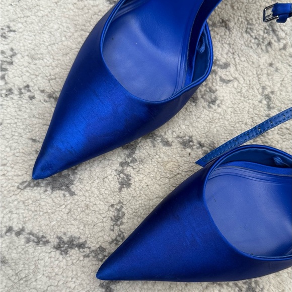 DONATED - Picture 4 of 10